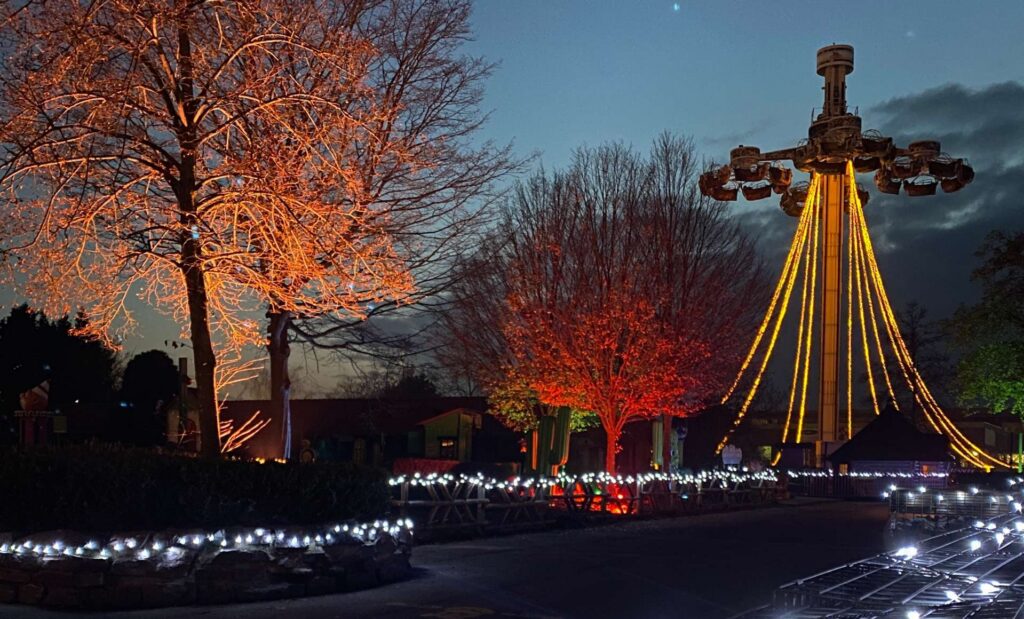 Winter Wunderland Drive-In - Part 2: Snow And Ice