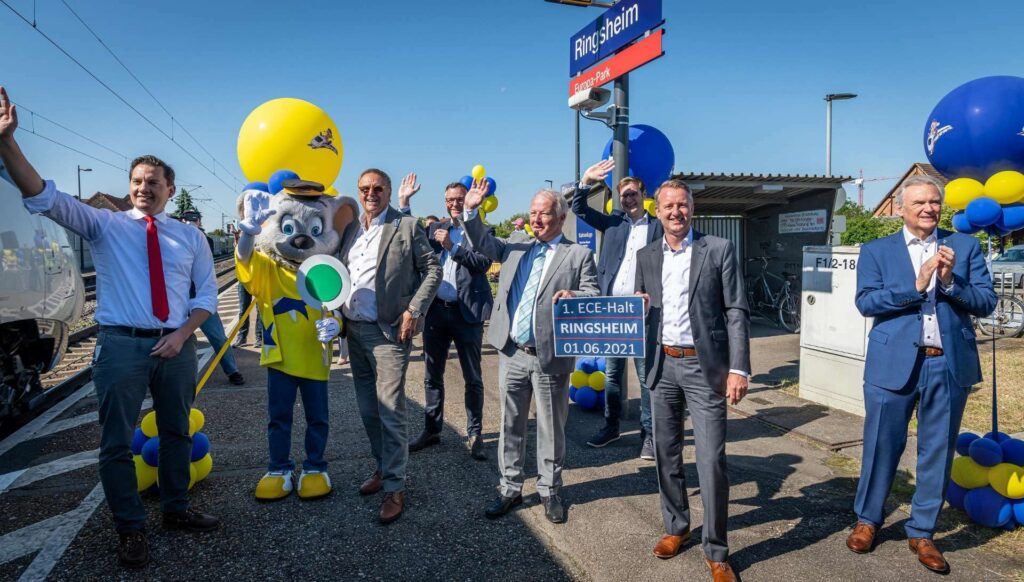 Erster Halt des ECE 151 in Ringsheim