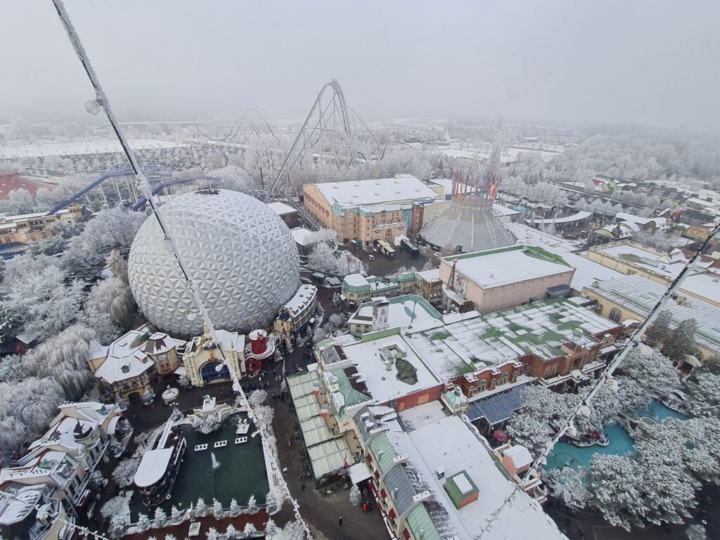 Beste Saison in der Geschichte: Europa-Park erstmals mit mehr als sechs Millionen Besuchern im Jahr 2022
