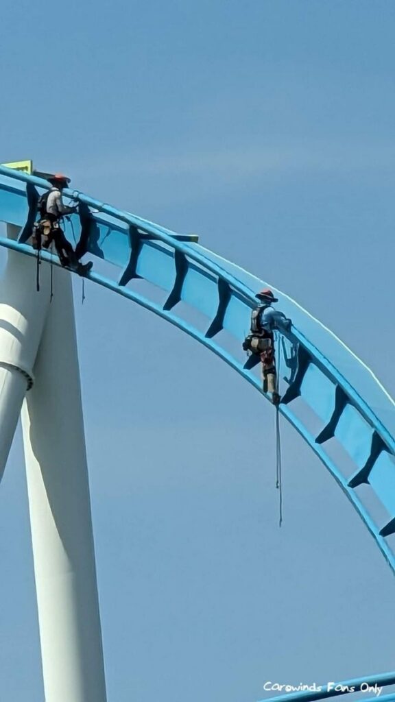 Inspektion bei Fury 325 in Carowinds