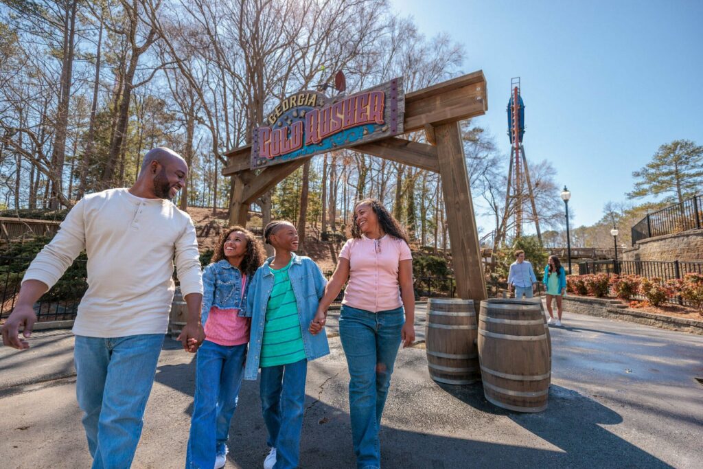 Six Flags Over Georgia: Georgia Gold Rusher