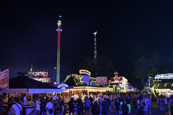 Bonn steht Kopf - Pützchensmarkt Bonn 2023