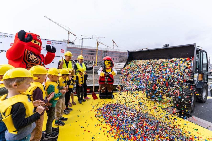 Baubeginn für das LEGO Discovery Centre Hamburg