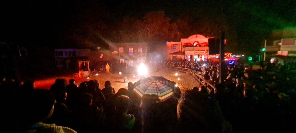 Zu Gast bei Schloss Thurn an Halloween ein schöner Familien Park & ein überragendes Halloween Event