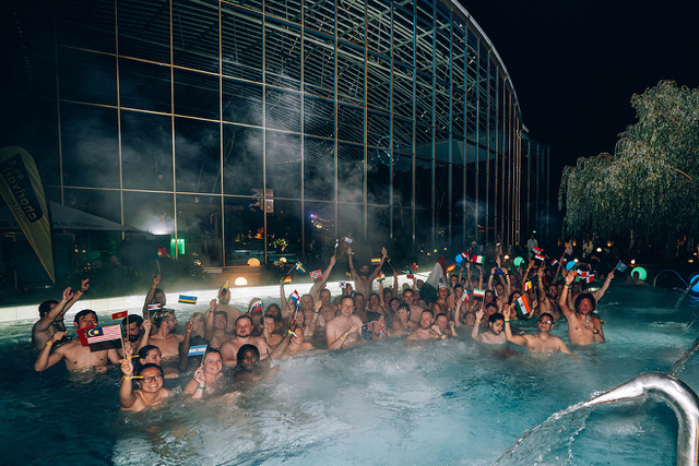 Therme Erding schlägt Weltrekod der Backstreet Boys
