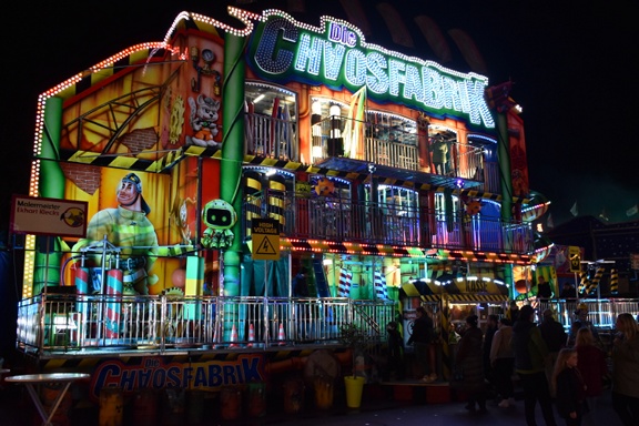 Ab auf die Trabrennbahn - Martinikirmes Dinslaken 2023