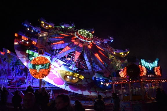 Ab auf die Trabrennbahn - Martinikirmes Dinslaken 2023