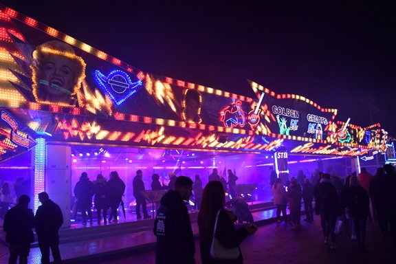 Ab auf die Trabrennbahn - Martinikirmes Dinslaken 2023