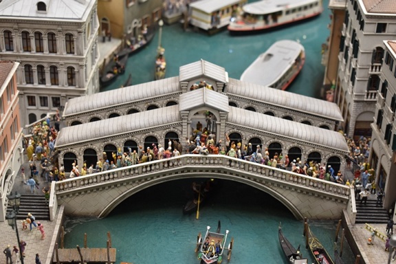 Kleine Welt, ganz groß - Miniatur Wunderland Hamburg 2023