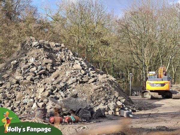 Holiday Park: Baustelle am See