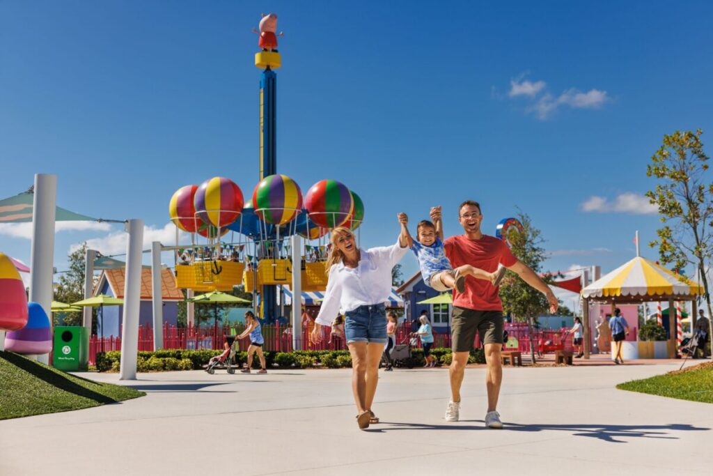 Peppa Pig Park: Sieben vielfältige Spielplätze und eine Weltneuheit
