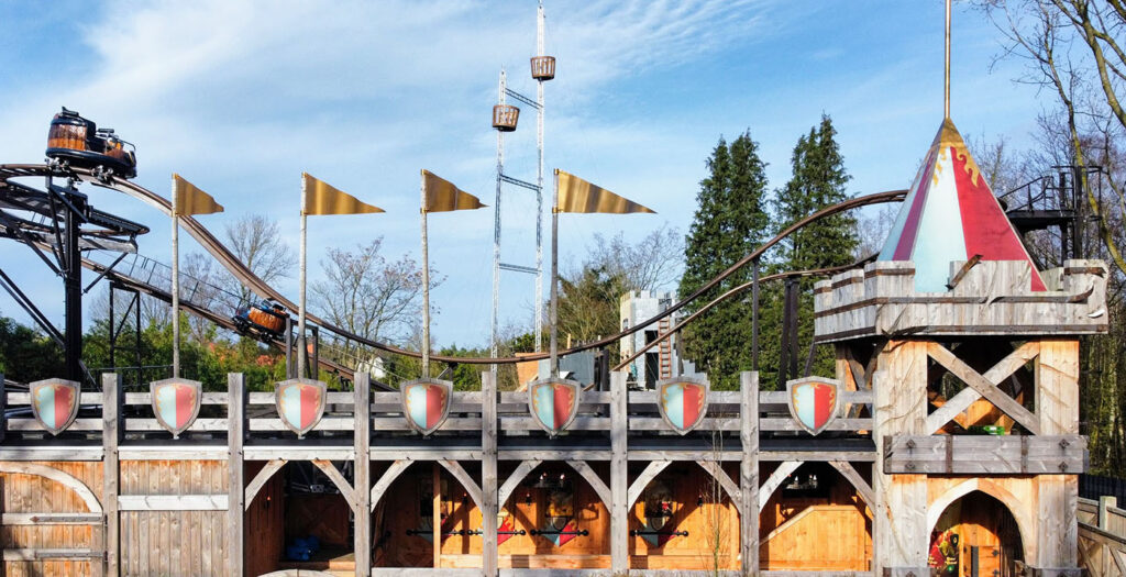 Avonturenpark Hellendoorn: neue Achterbahn RidderStrijd in Betrieb