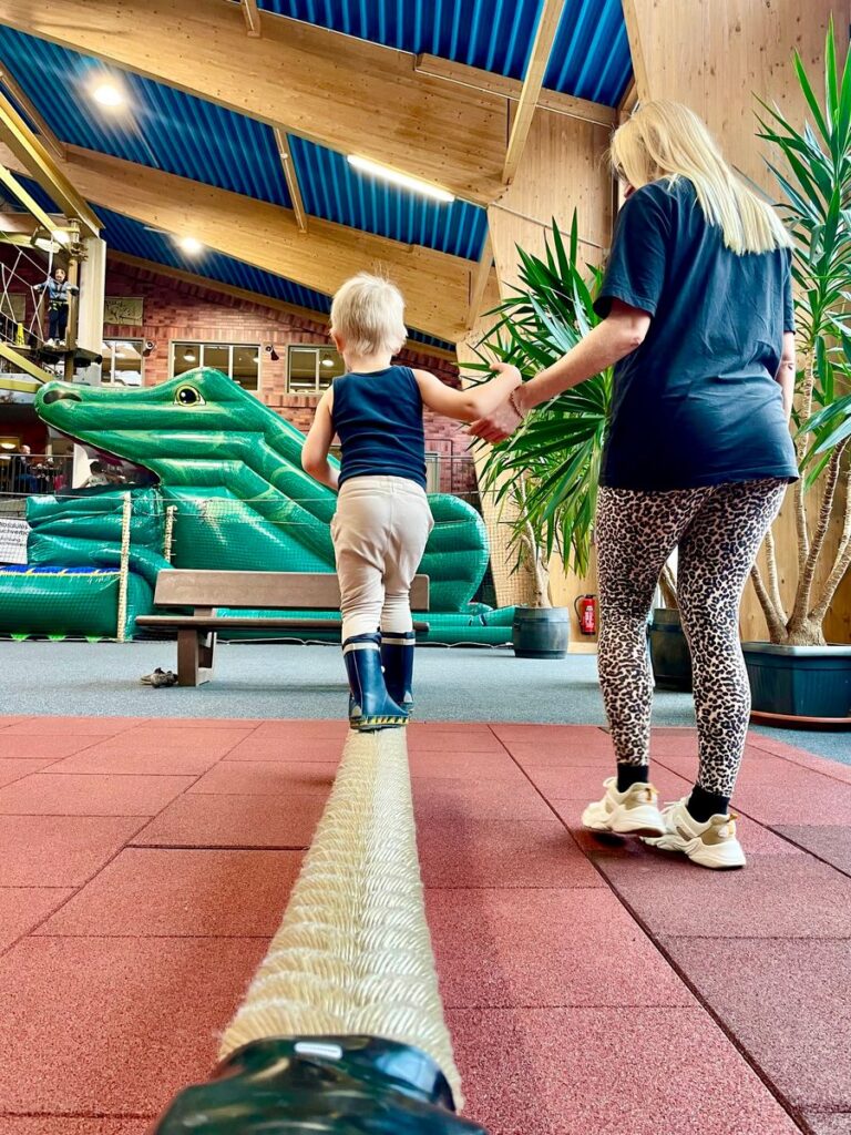 Kids Dinoworld: Neuer Niedrigseilgarten eröffnet