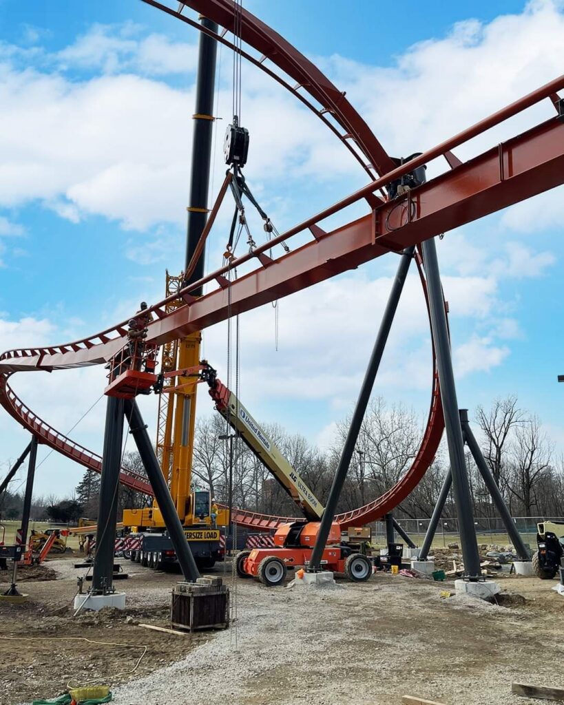 Dorney Park: Schienenschluss bei Iron Menace