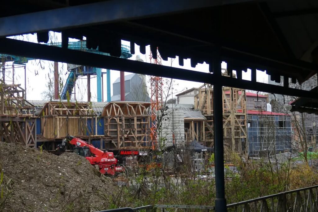 Walibi Belgien: Dock World