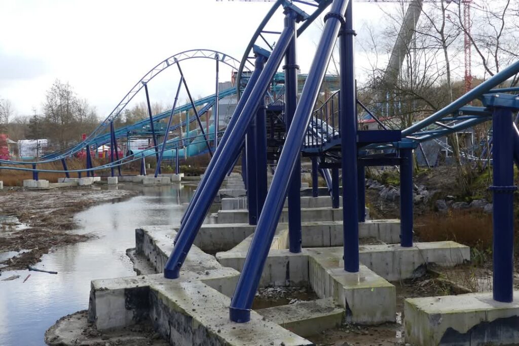 Walibi Belgien: Dock World
