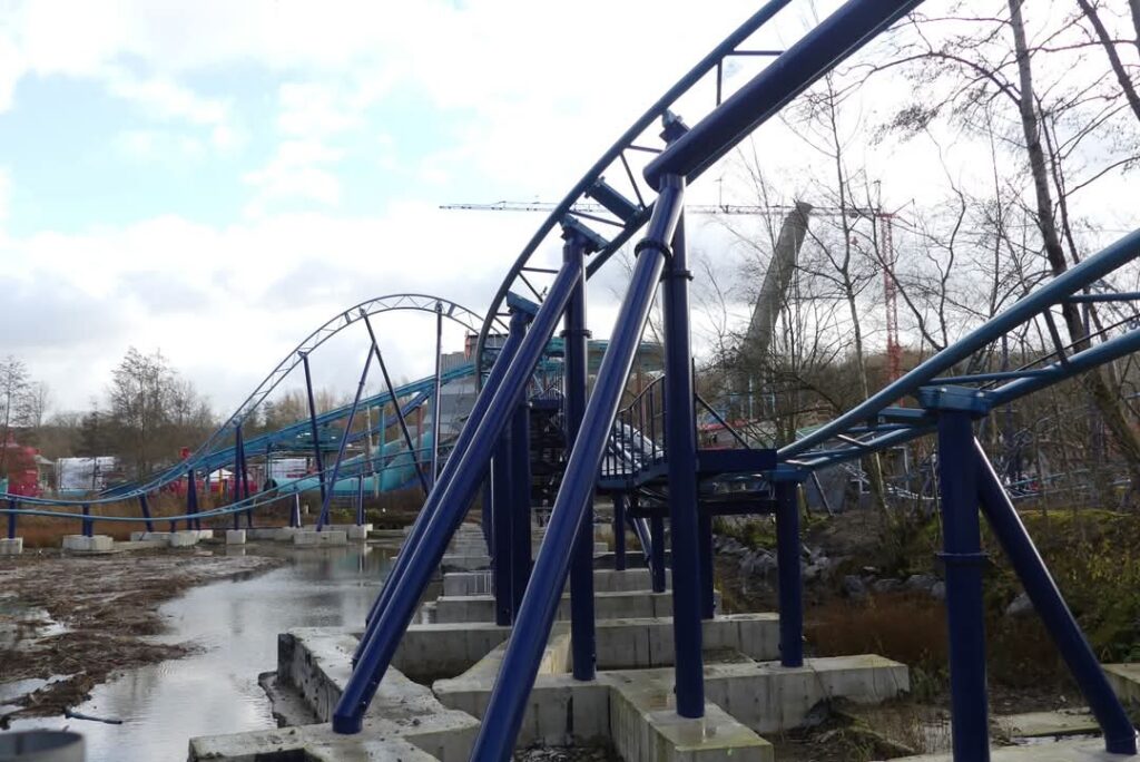 Walibi Belgien: Dock World