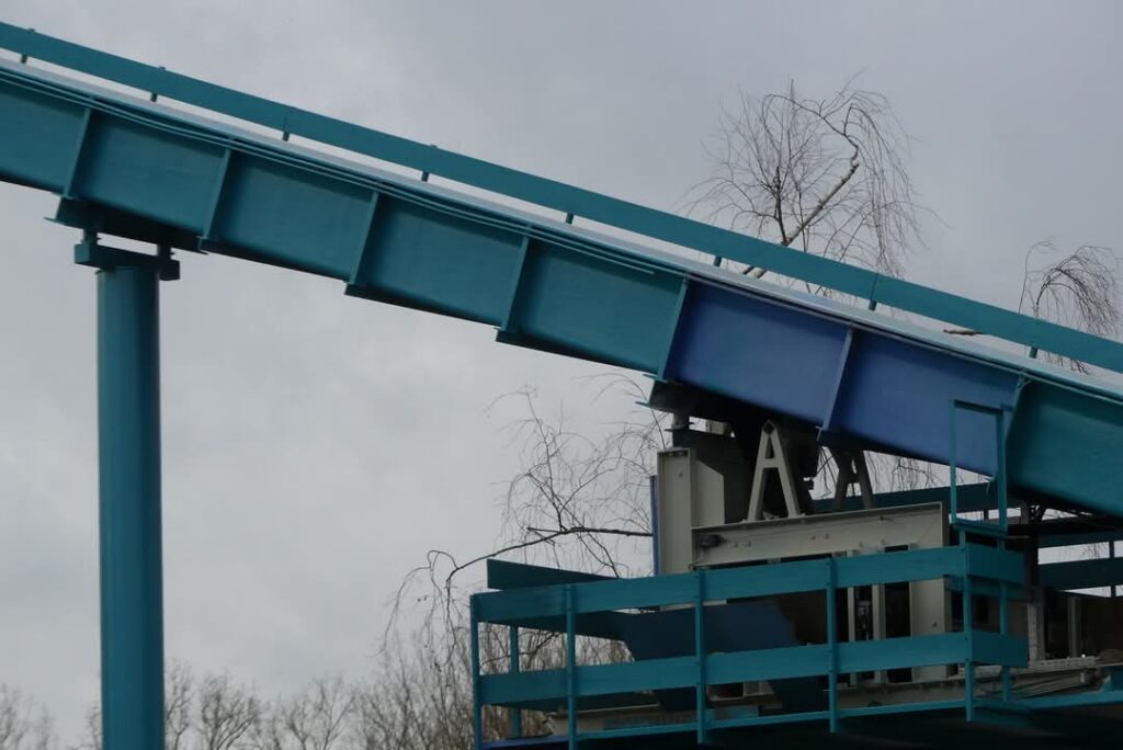 Walibi Belgien: Dock World