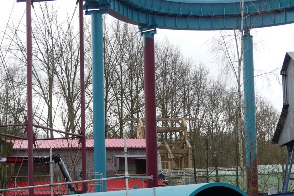 Walibi Belgien: Dock World