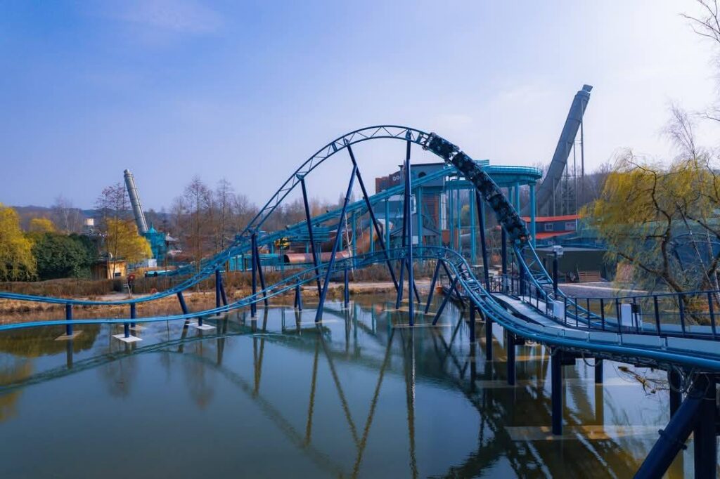Walibi Belgien: Dock World