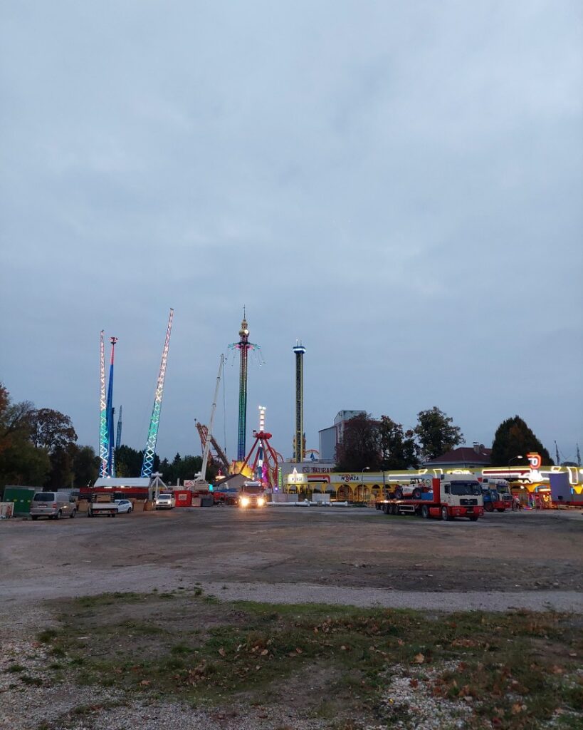 Wiener Prater: Arbeiten an verschiedenen Attraktionen
