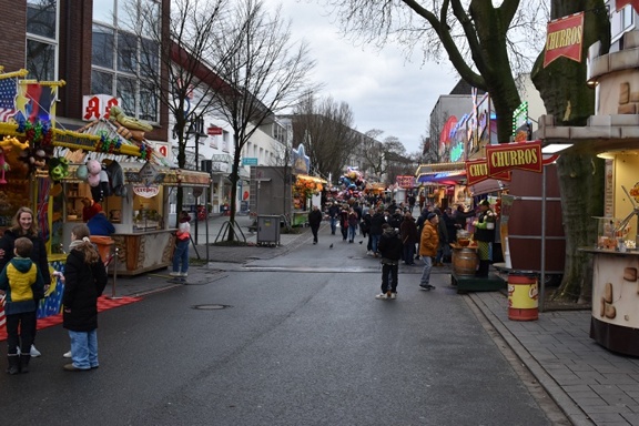 Backstage in Bottrop - Karnevalskirmes hinter den Kulissen
