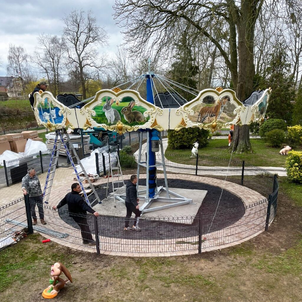 Cita Parc: Neues Karussell