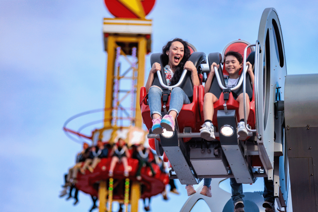 Six Flags Fiesta Texas: DC Universe
