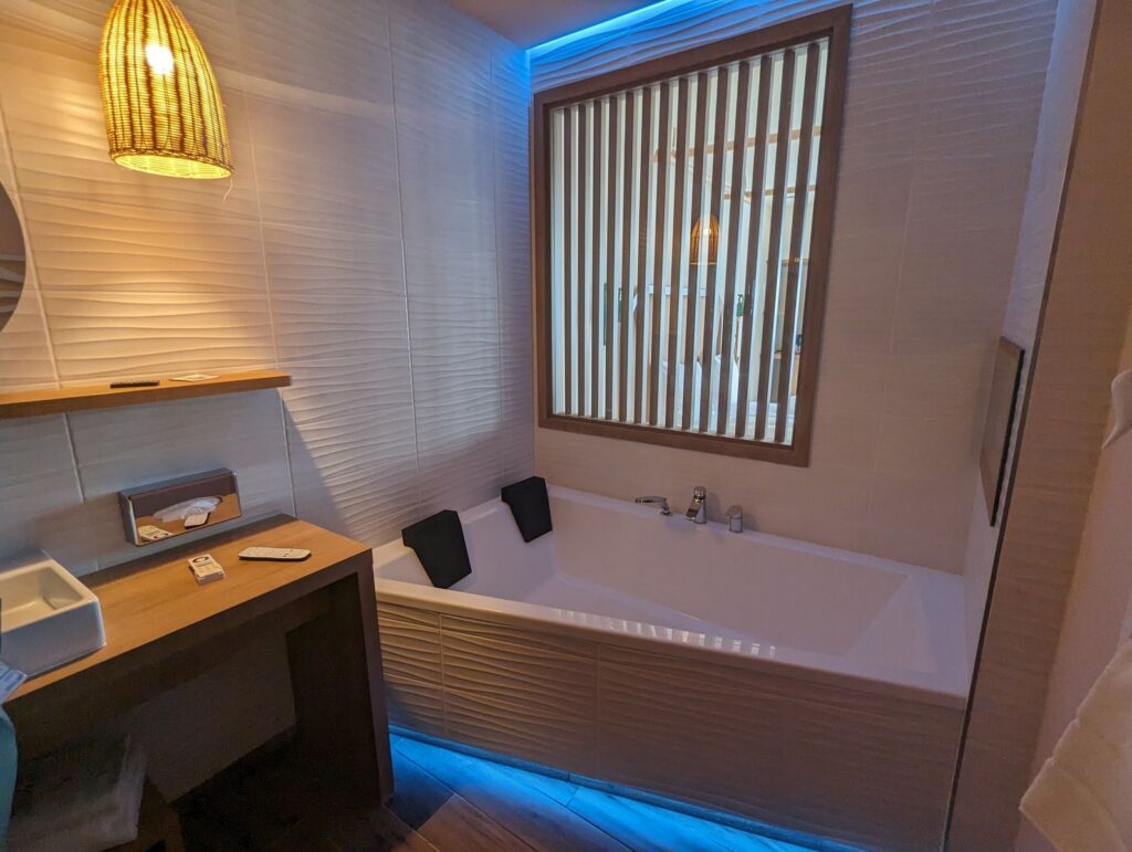 Tropical Islands: Neuer Hotelkomplex OHANA