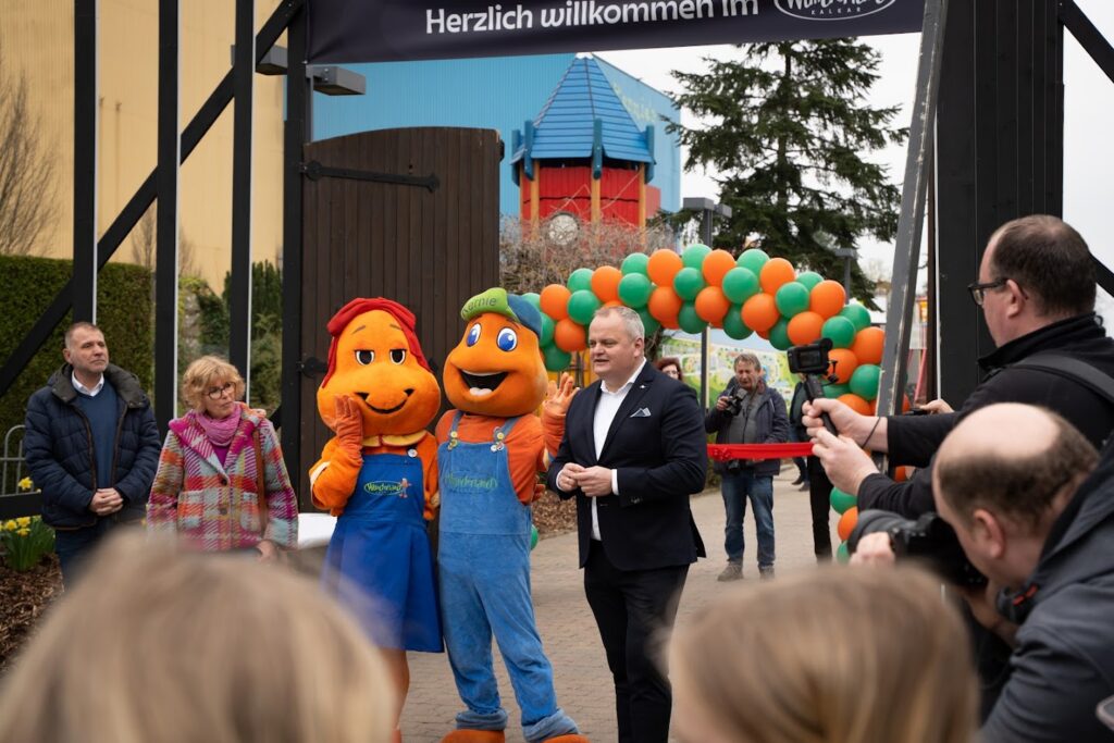 Wunderland Kalkar: Kernie's Dorf feierlich eröffnet