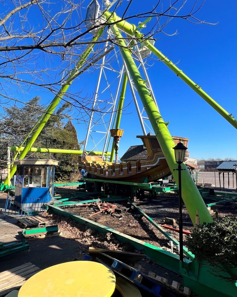 Adventureland Long Island: Abschied vom Piratenschiff