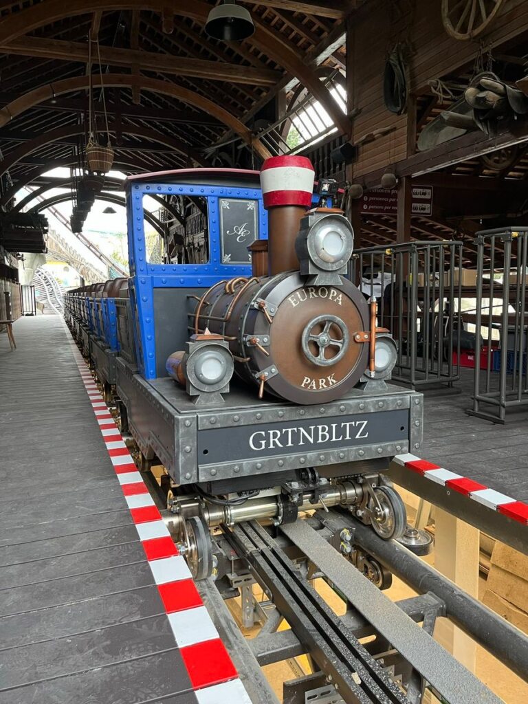 Europa-Park: Testfahrten Alpenexpress Enzian