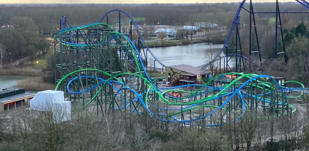 Walibi Holland: YoY (2025)