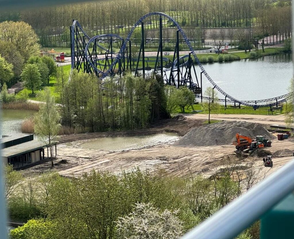 Walibi Holland: YoY (2025)
