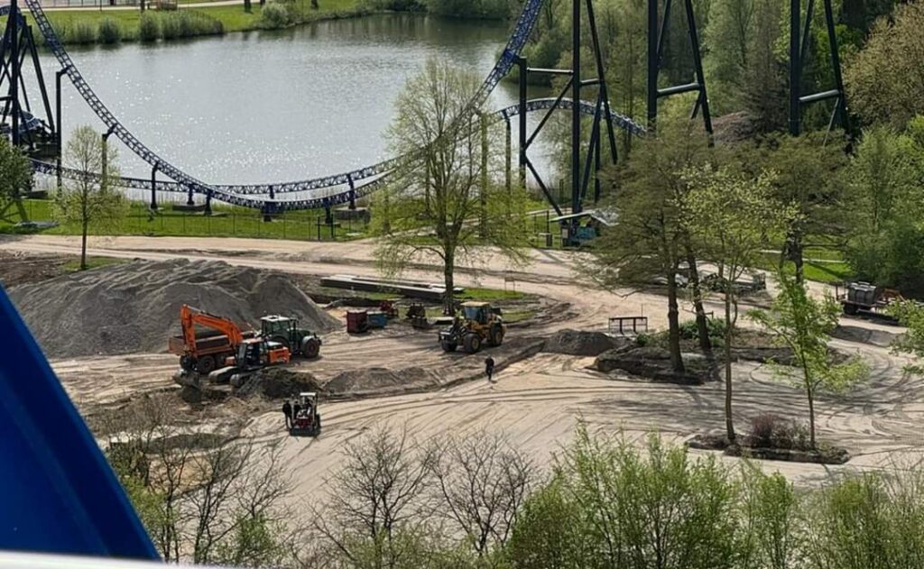 Walibi Holland: YoY (2025)