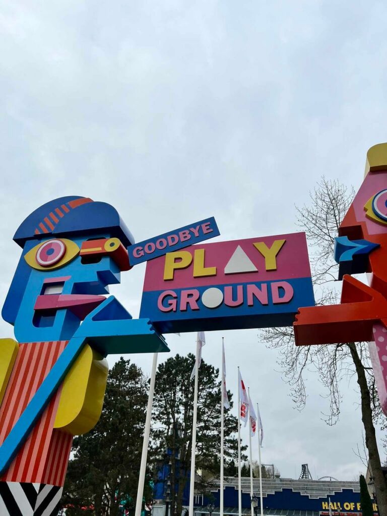 Walibi Holland: Themenbereich Play Ground