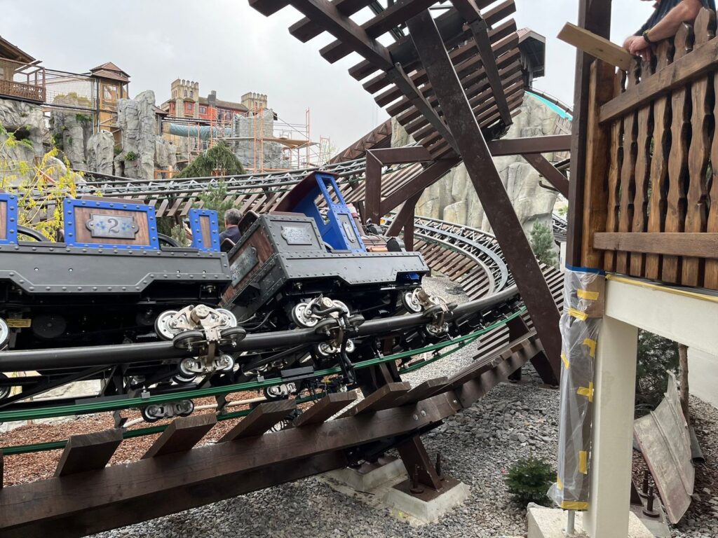 Europa-Park: Testfahrten Alpenexpress Enzian