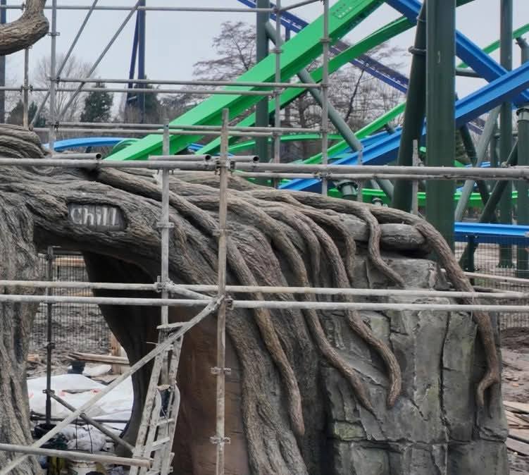 Walibi Holland: YoY (2025)