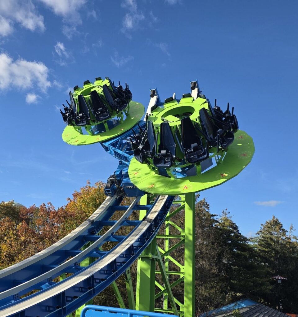 Adventureland Long Island: Wave Twister