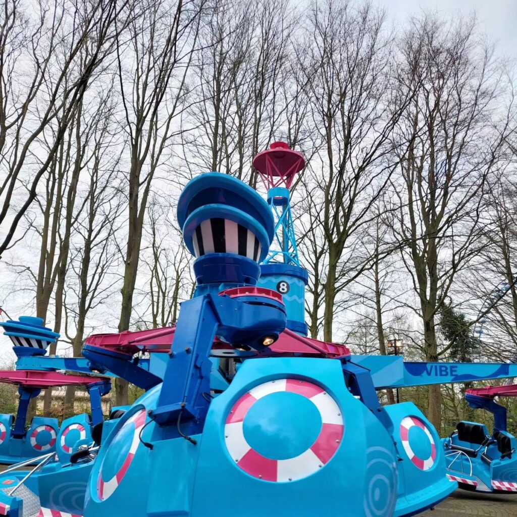 Walibi Holland: Themenbereich Play Ground