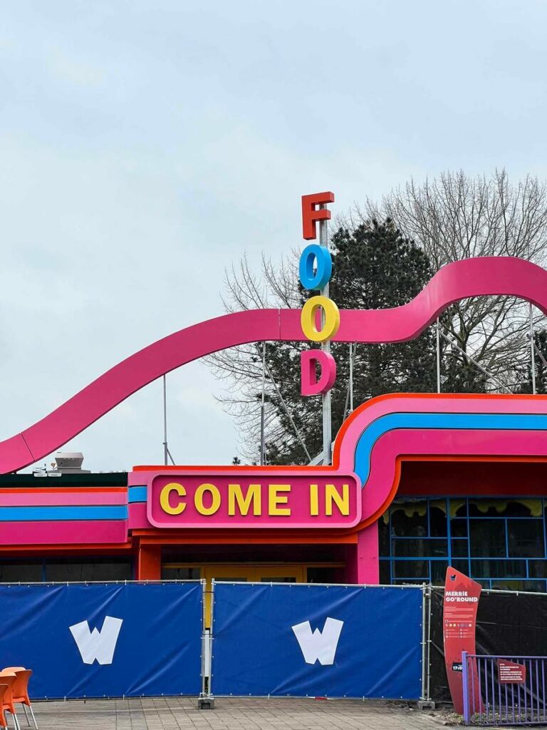 Walibi Holland: Themenbereich Play Ground
