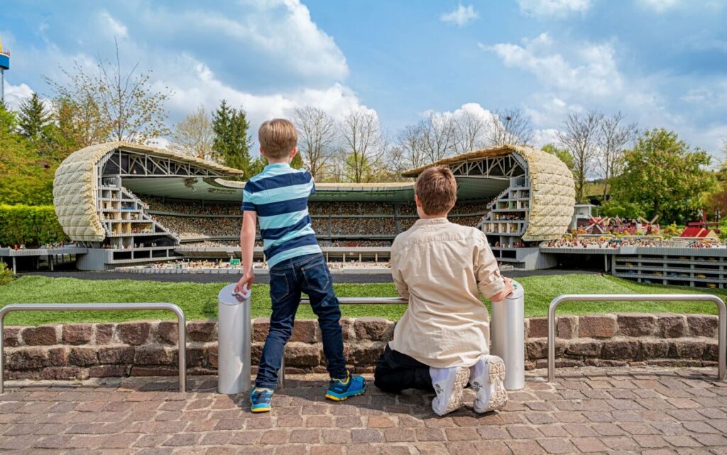 LEGOLAND® Deutschland: Anpfiff zur großen LEGOLAND® Fußball EM-Eröffnung