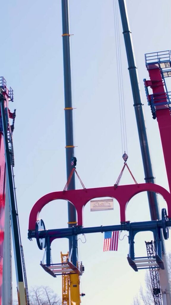Hersheypark: Twizzlers Twisted Gravity