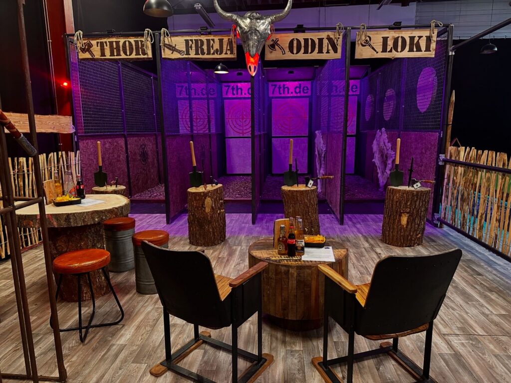 7th Space: Axtwerfen