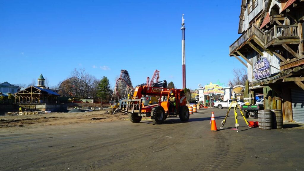 Six Flags New England: Quantum Accelerator
