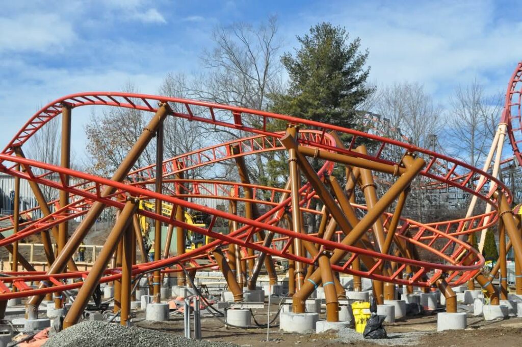 Six Flags New England: Quantum Accelerator