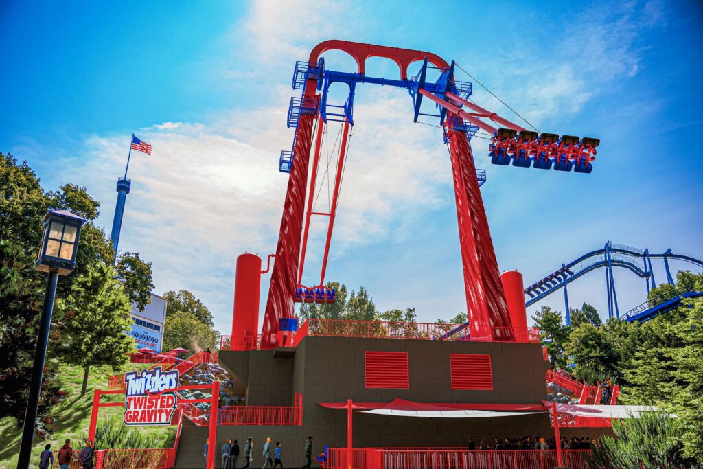Hersheypark: Twizzlers Twisted Gravity