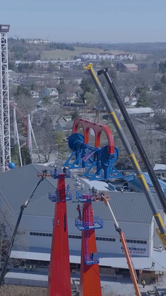 Hersheypark: Twizzlers Twisted Gravity