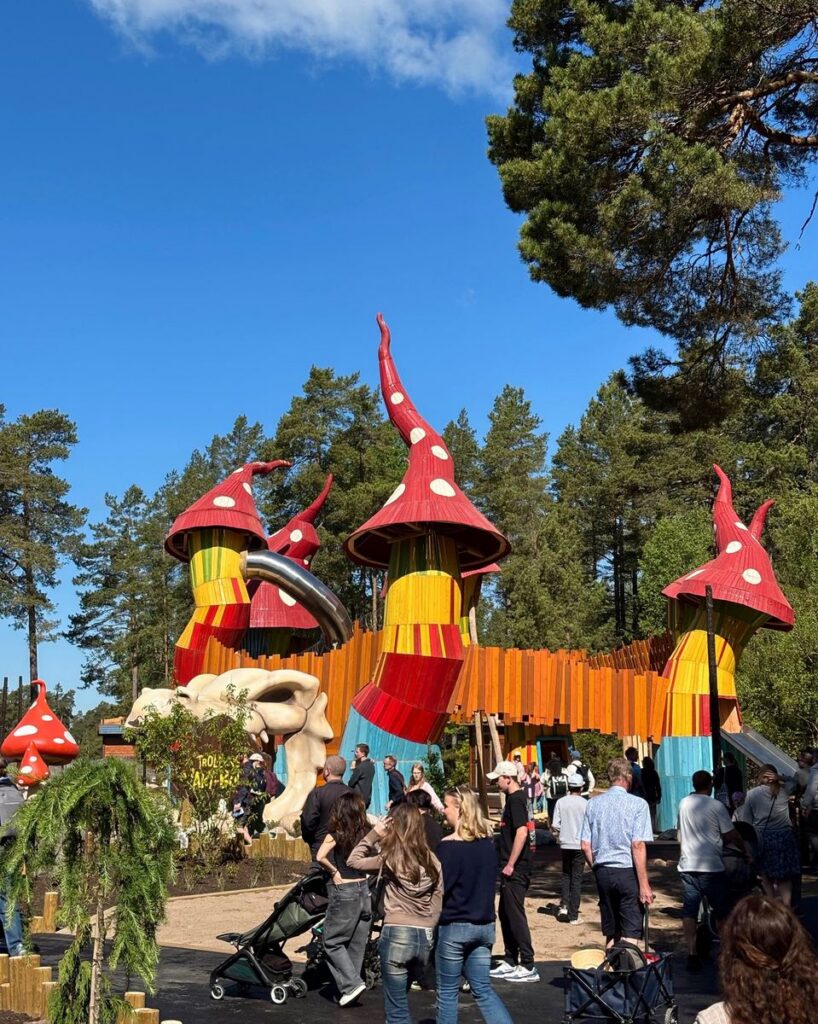 Kolmården: Trollskogen