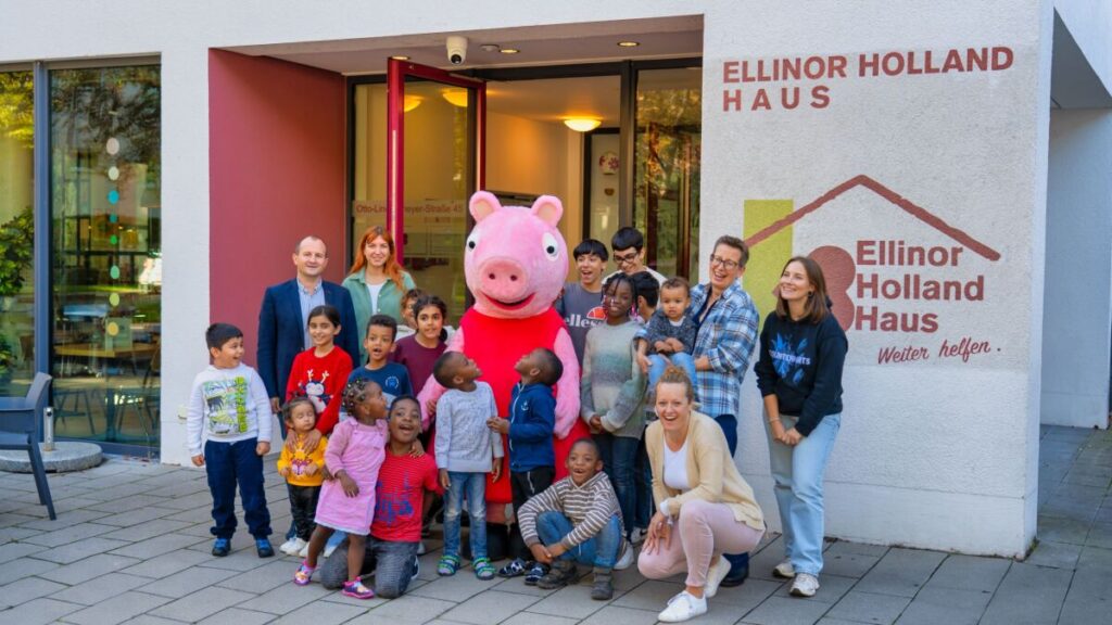 LEGOLAND® Deutschland: Peppa Wutz bringt Kinderaugen zum Strahlen